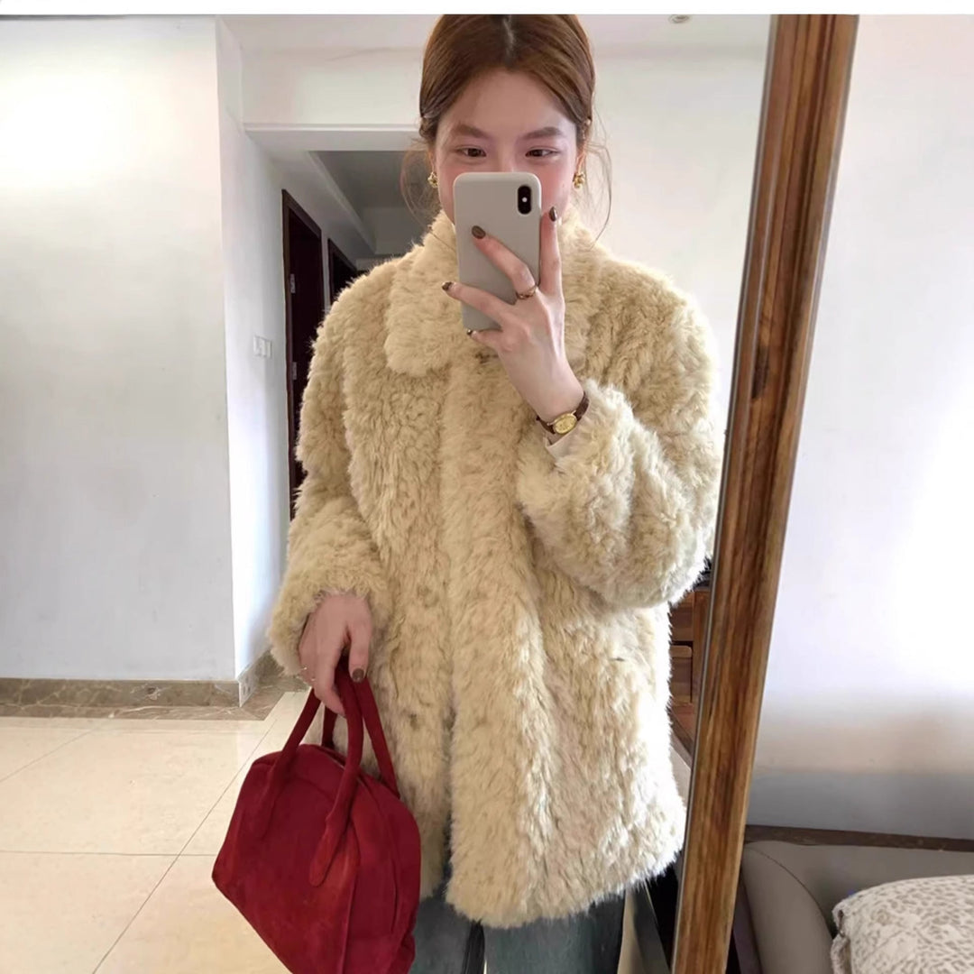 Dam kort teddy Faux Fur kappa med hel krage och Boxy silhuett