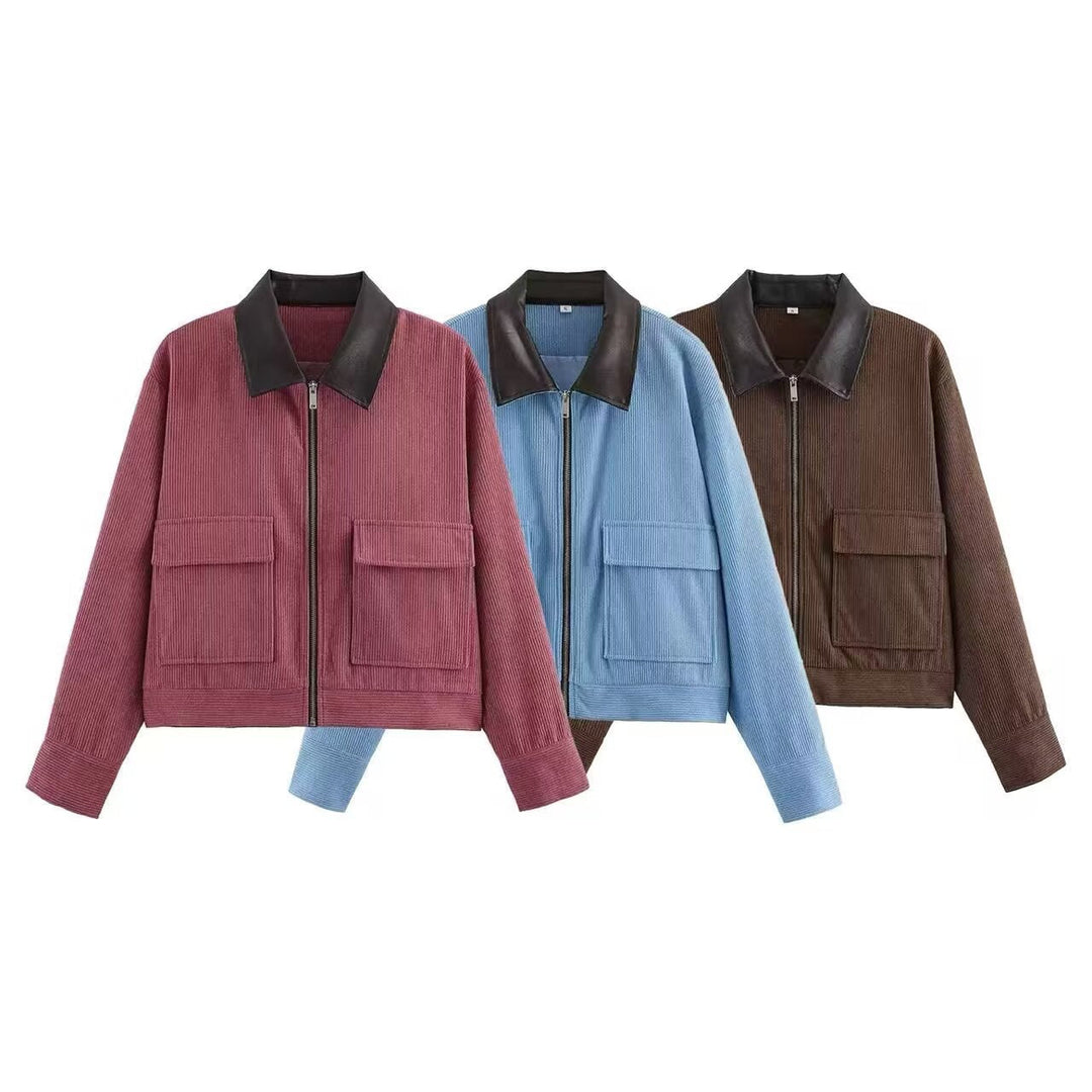 Dam kort Cord jacka in Blouson stil med läder krage och Flap fickor