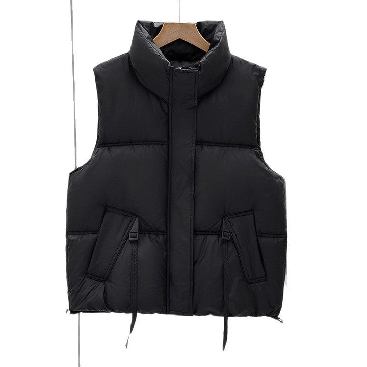 Dam kort-skärning minimalist insulation väst med high tratt krage, concealed two-way front och adjustable drawstring fåll