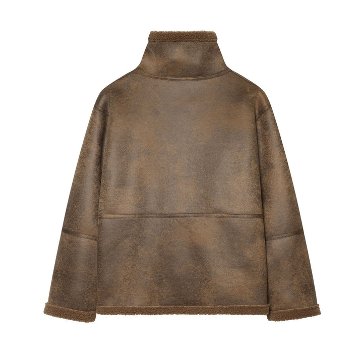 Dam Kort Jacka i Lambskin Look med Hög Stå Krage Buckle och Patch Fickor