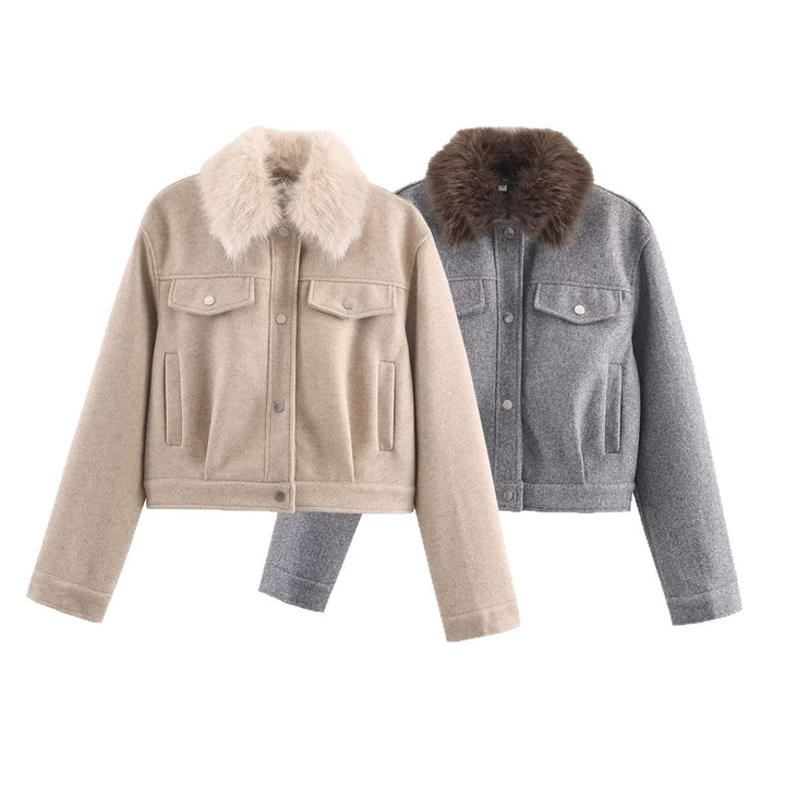 Dam Kort Ull Jacka med Voluminous Fur Krage, Tryckknapp-Knapp Fram och Lapp Bröst Fickor