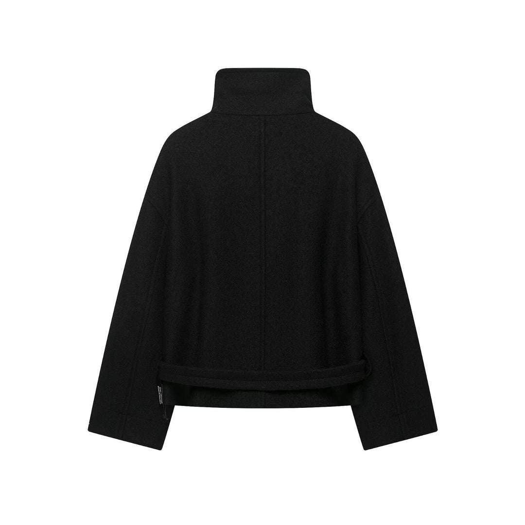 Dam Boxig Cape Jacka i Ull Look med Hög Krage Band och Toggle Fastenings