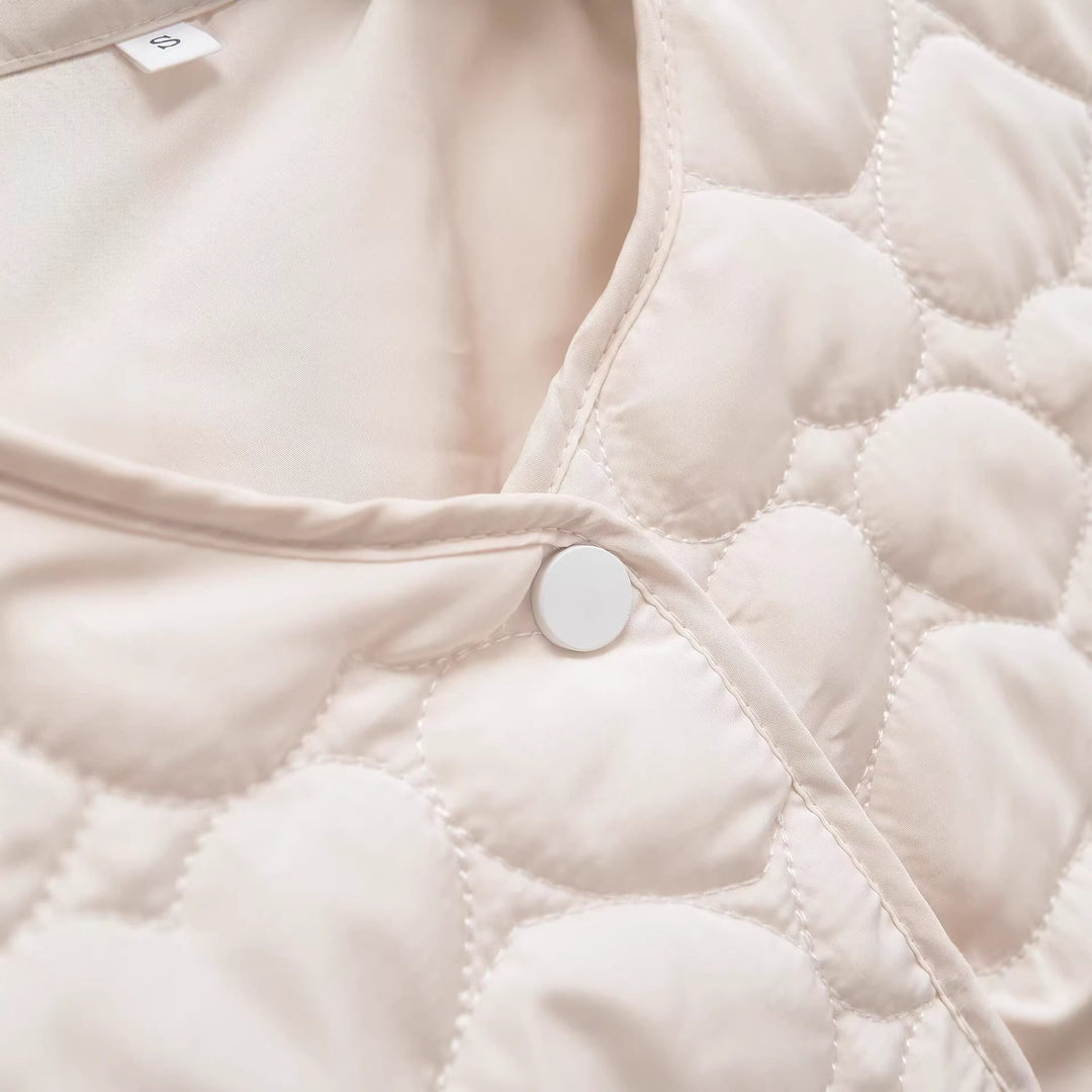 Dam Quiltad Boxig Övergångsjacka med Heart Quilting och Heart Fickor