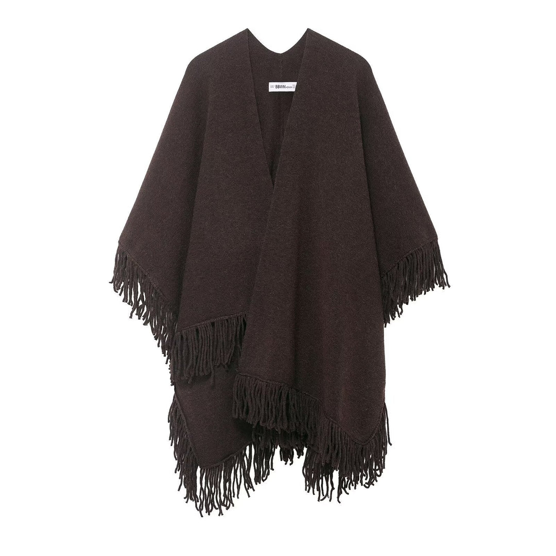 Dam Fringe Poncho Tillverkad av Mjuk Ull Blend med V-Neck