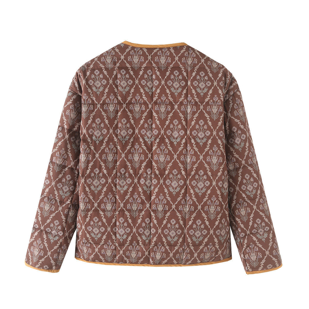 Dam lätt quiltad jacquard quiltad jacka med rund hals, kontrast piping och patch flap fickor