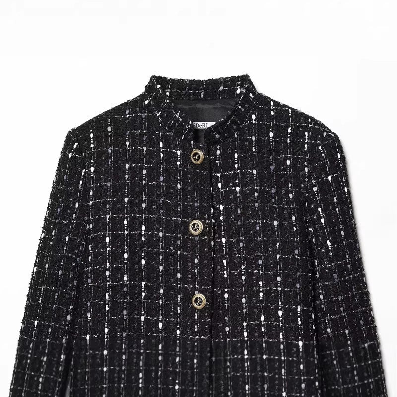 Dam Kort Bouclé Tweed Jacka med Ståkrage, Decorative Knappar och Utanpåfickor