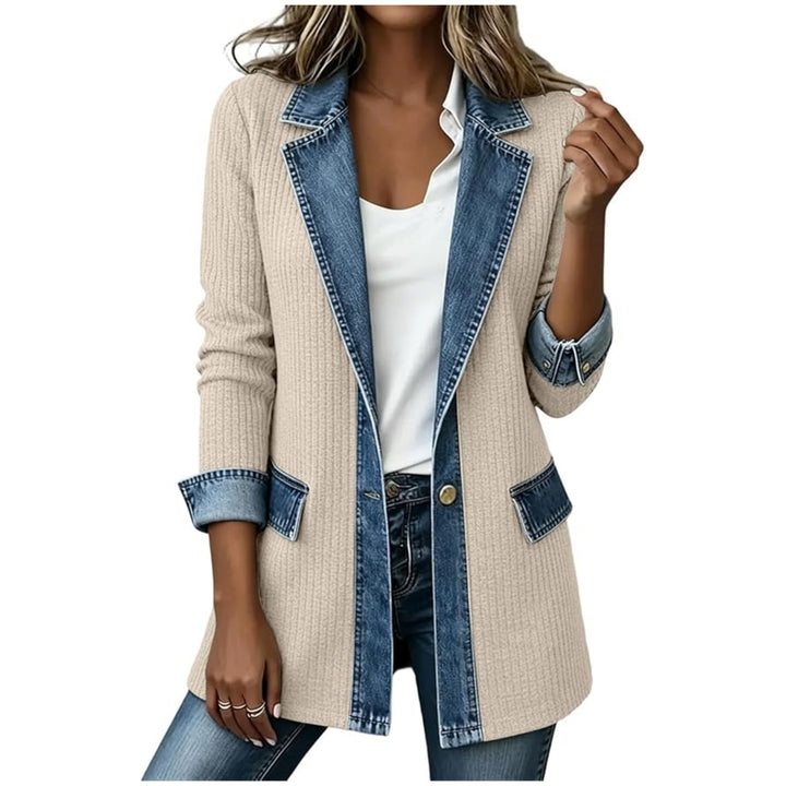 Dam knit blazer med denim trim och skräddad skärning