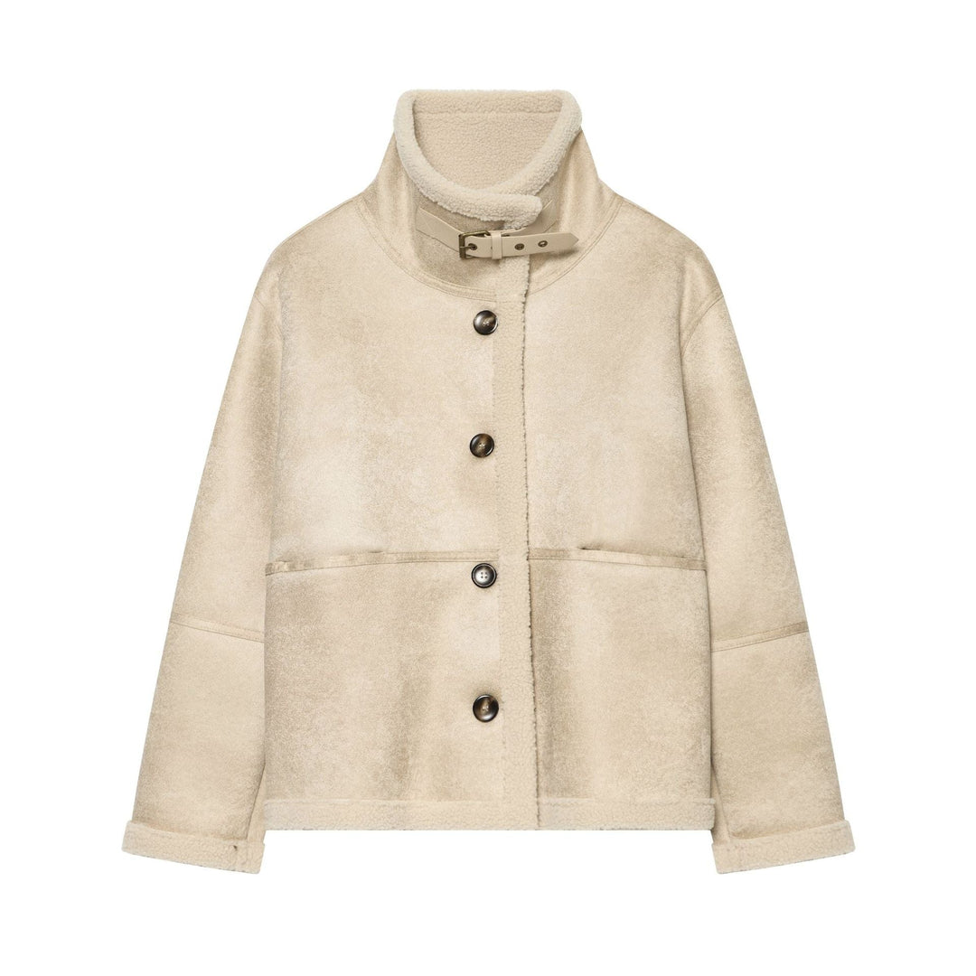 Dam Kort Jacka i Lambskin Look med Hög Stå Krage Buckle och Patch Fickor