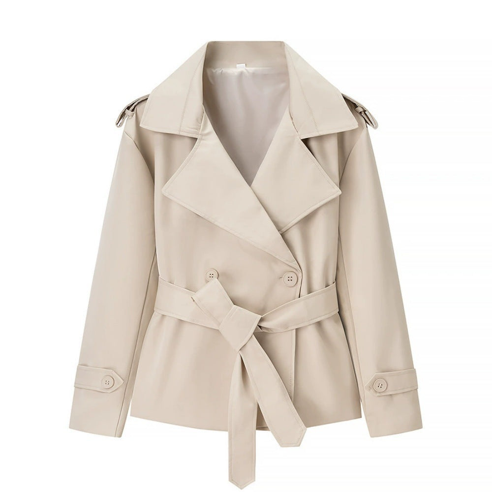 Dam kort trenchcoat med Double knappslå, midjebälte, och Shoulder Straps