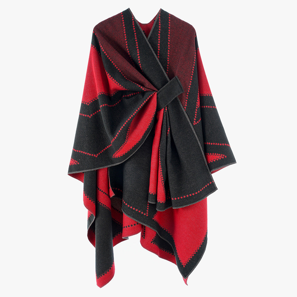 Dam Oversize Cape tillverkad av Jacquard stickad med tie loop
