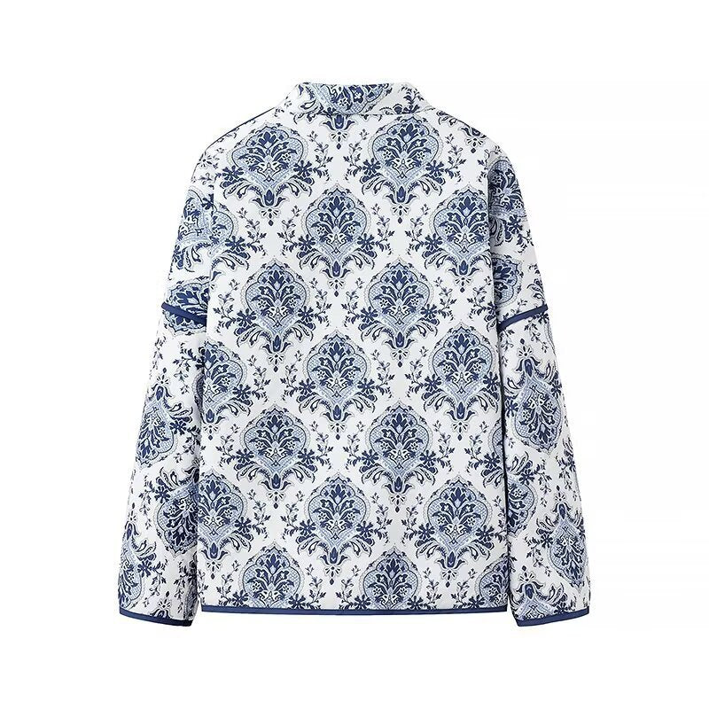 Dam kviltad Kimono jacka med Ornamental Jacquard look och kontrasterande Piping