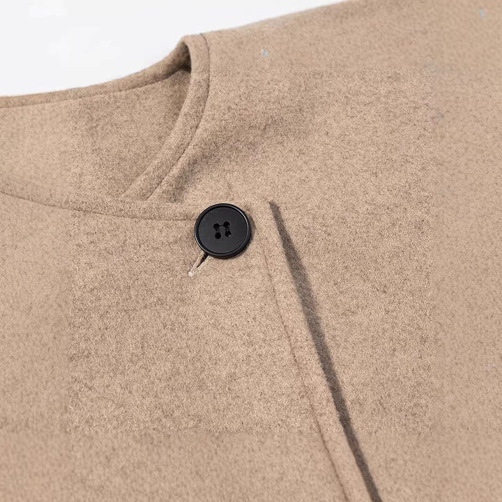 Dam kort skärning ull Mix Boxy jacka med Asymmetrical knappslå