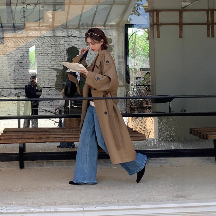 Dam lång trenchcoat in oversize look med bälte och Shoulder Patches