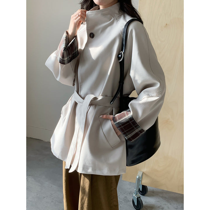 Dam oversize trenchcoat med midjebälte och Checked ärm mudd