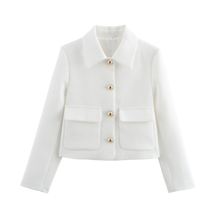 Dam kort boucle jacka med skjortkrage, patch flap fickor och gold decorative knappar