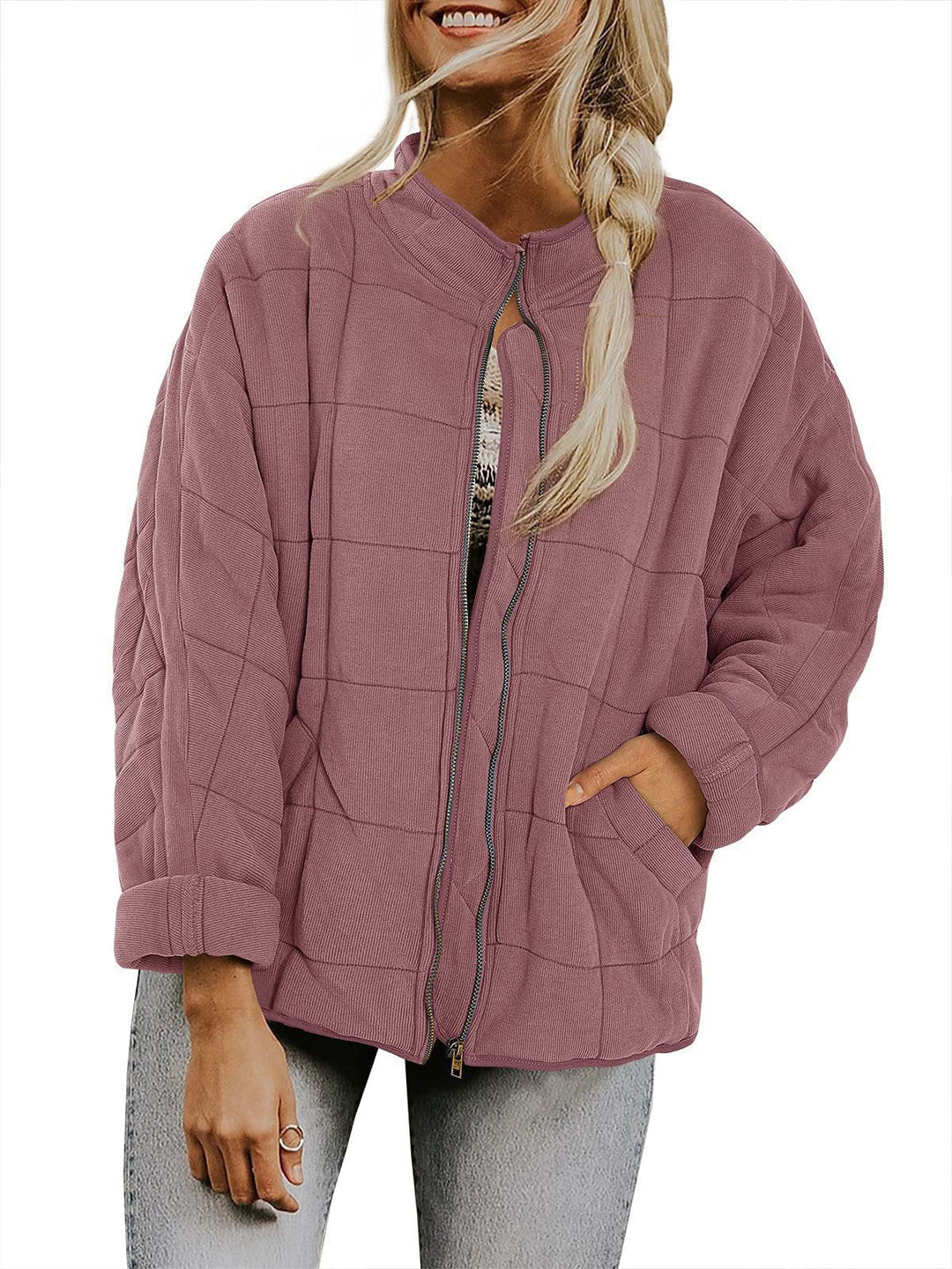 Dam oversize kviltad jacka med dragkedja och sidofickor