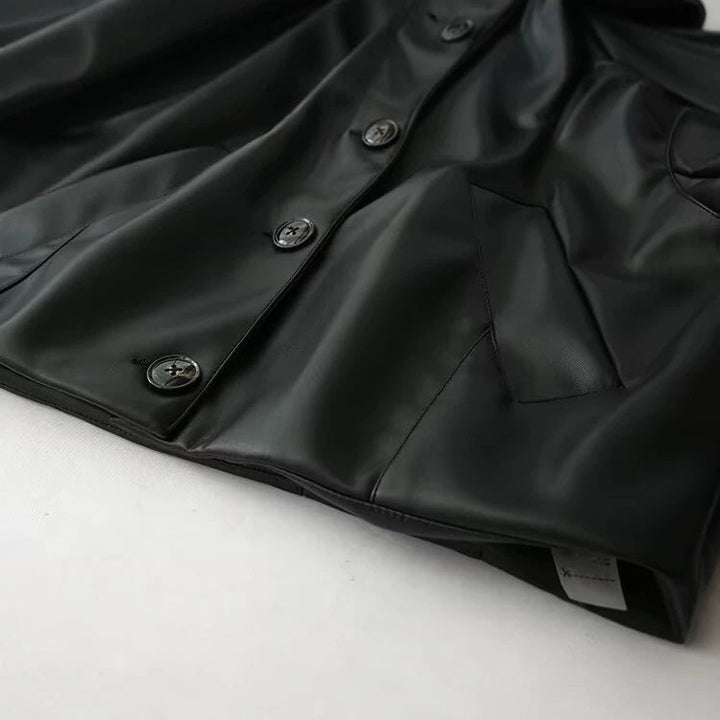 Dam kort jacka in shirt stil gjord vegan smooth läderlook med distinctive angled fickor