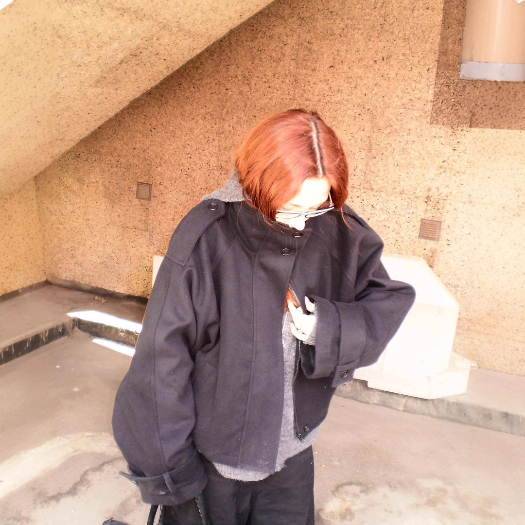 Dam Oversized Ull Jacka med Elegant Skärning och Praktisk Fickor