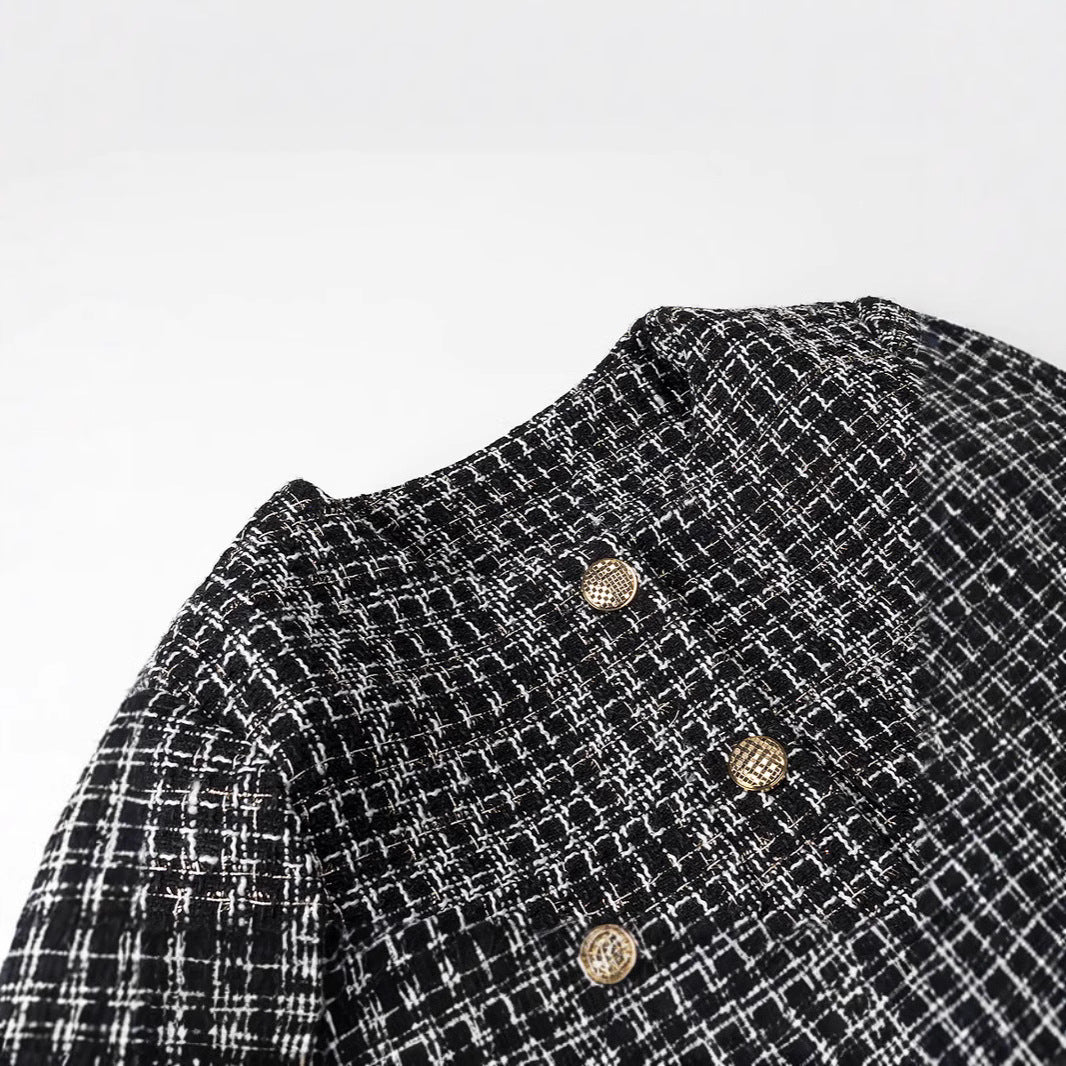 Dam Boucle tweed jacka med dekorativ knappar och Boxy kort silhuett