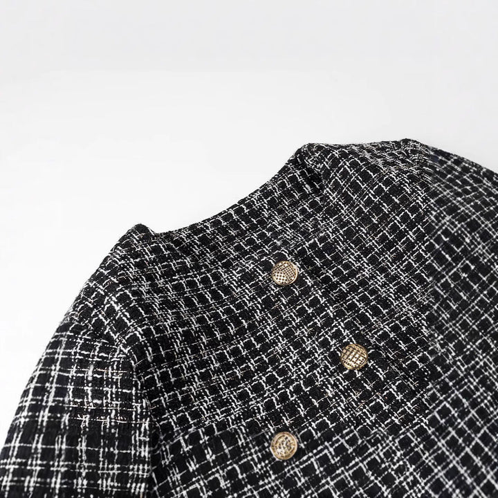 Dam Boucle tweed jacka med dekorativ knappar och Boxy kort silhuett