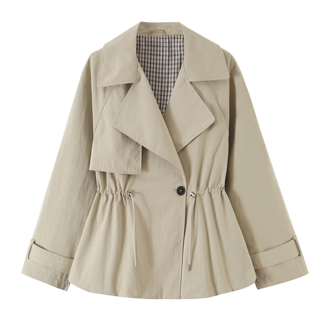 Dam Kort Fitted Trenchcoat med Drawstring och Wide Lapels