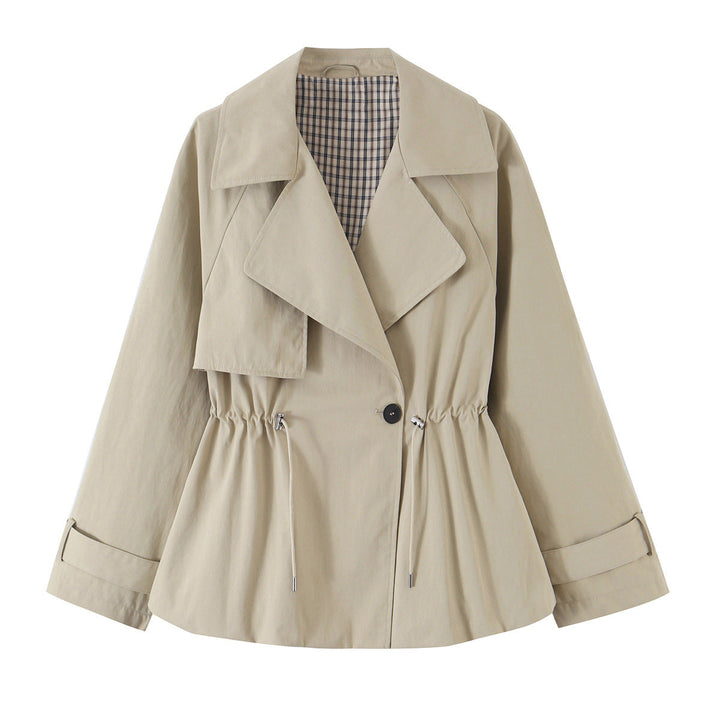 Dam Kort Fitted Trenchcoat med Drawstring och Wide Lapels