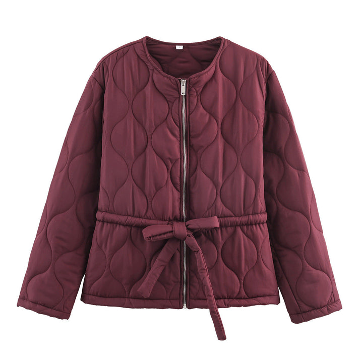 Dam non-quiltad kort jacka med round neckline, full-length dragkedja och midjebälte