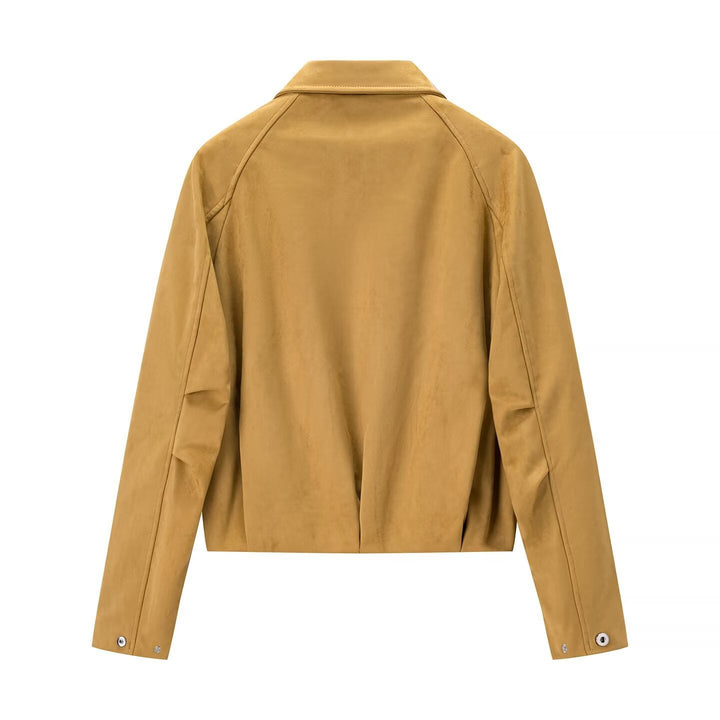 Dam kort blousonjacka tillverkad av velour look med skjortkrage, raglanärmar, och elastisk fåll