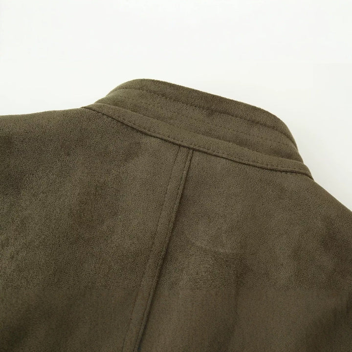 Dam Kort Skärning Suede Jacka i Military Look med Stå Krage och Dekorativ Cord Frog Appliqué