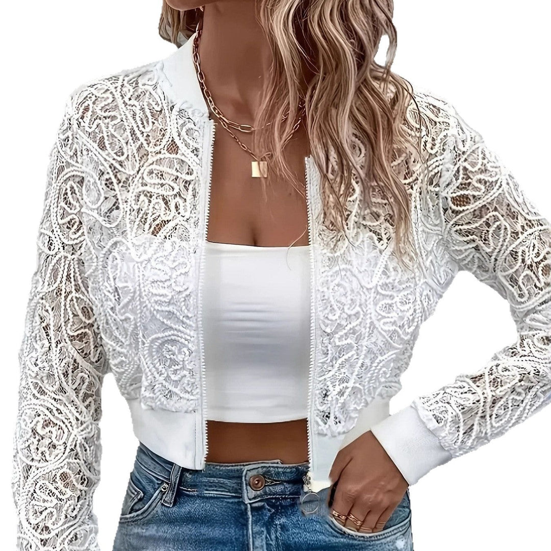 Dam Kort Lace Bomber Jacka med Blommig Crochet Look och Ribbstickade Muddar Drune