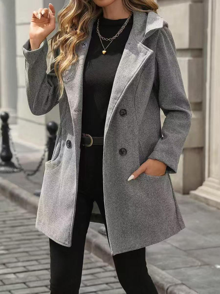 Dam elegant och stilren ulljacka