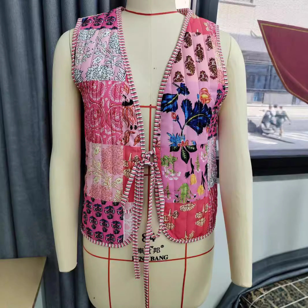 Dam patchwork väst med knytband, randig interior finish och kontrast piping