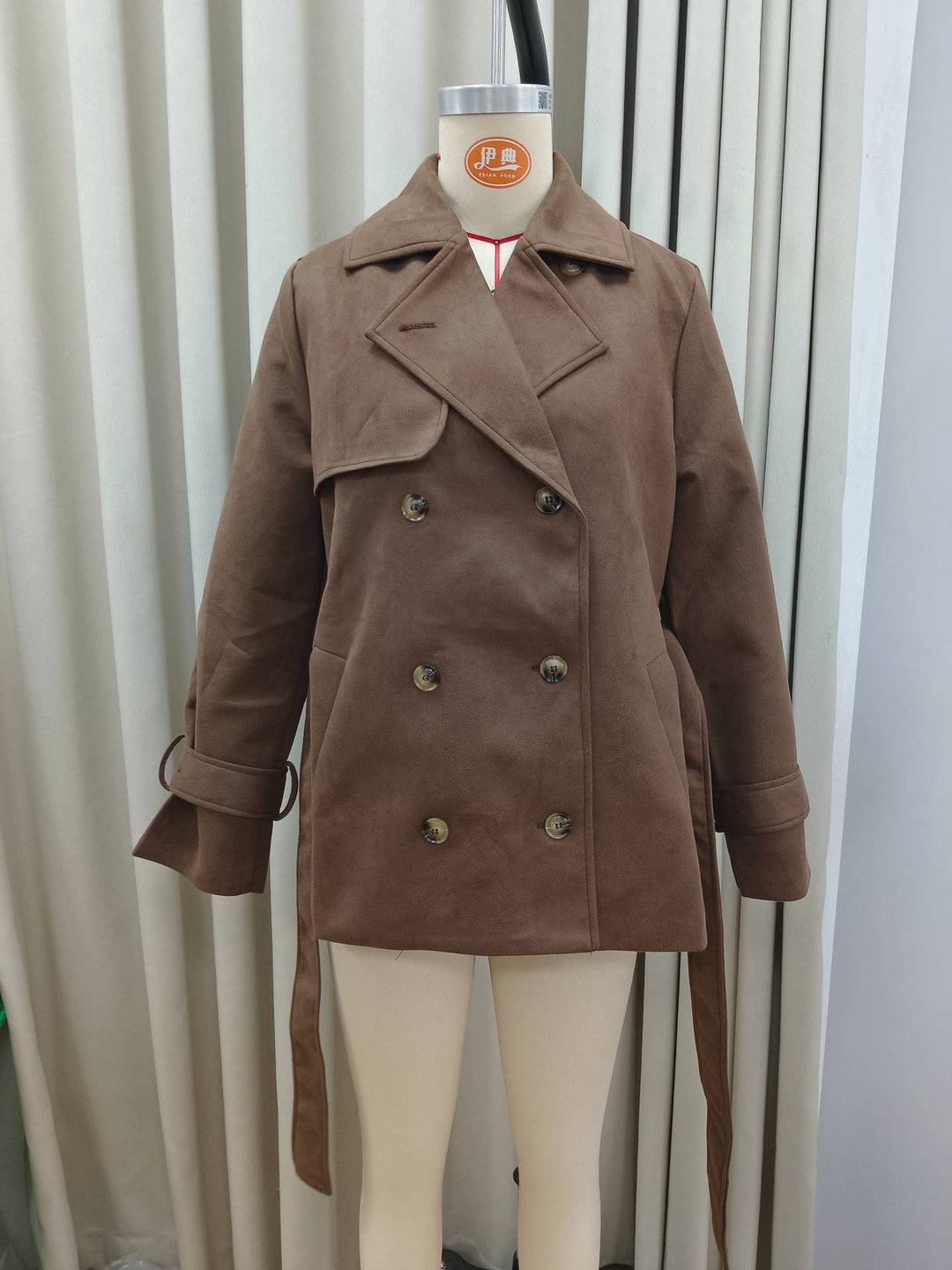 Dam lång Double-Breasted trenchcoat in mocka-Like med midjebälte