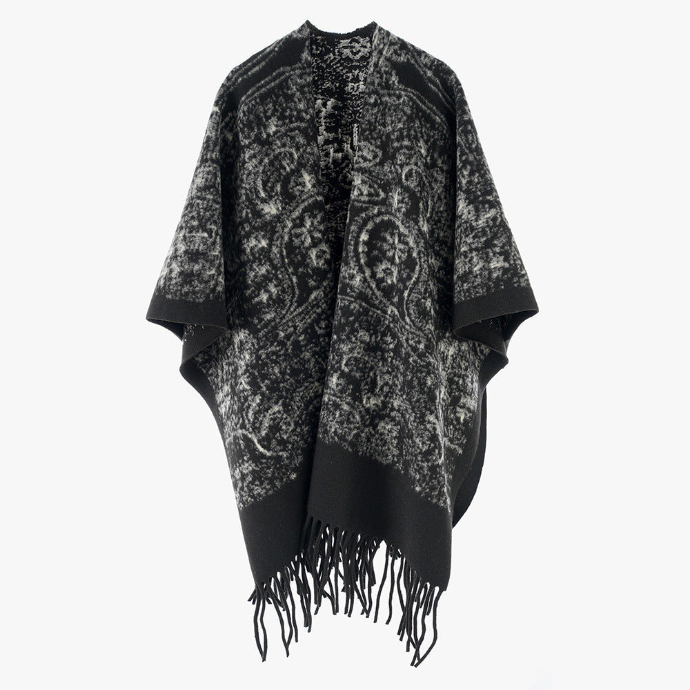 Dam Fringe Cape i mysig ullblandning med Structured Vintage look
