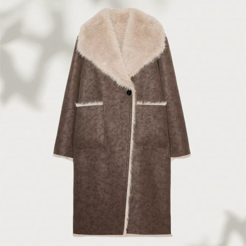 Dam Lång Konstpäls Shearling Kappa med Oversized Sjalrakrage och Utanpåfickor