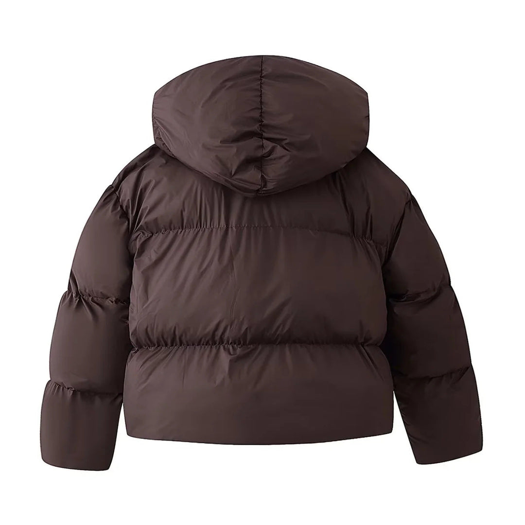 Dam nano vadderad kort quiltad jacka med voluminous sjalkrage och oversized skärning
