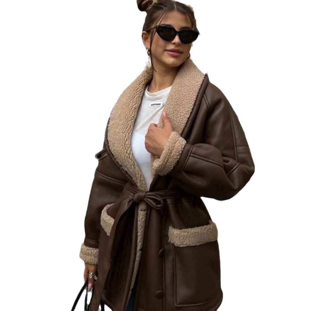 Dam kort teddy kappa med knytband och Shawl krage