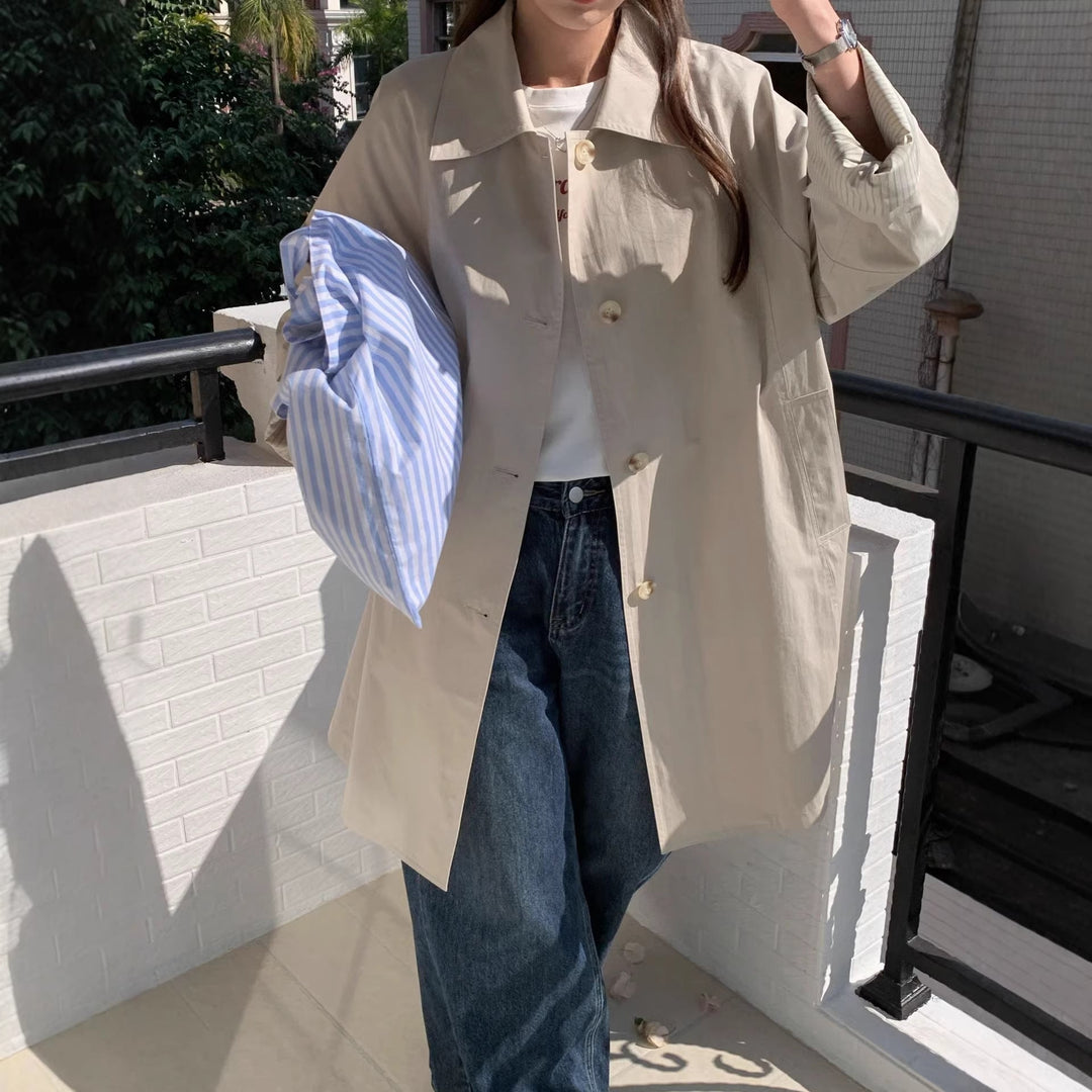 Dam Elegante och Zeitlose Trenchcoat