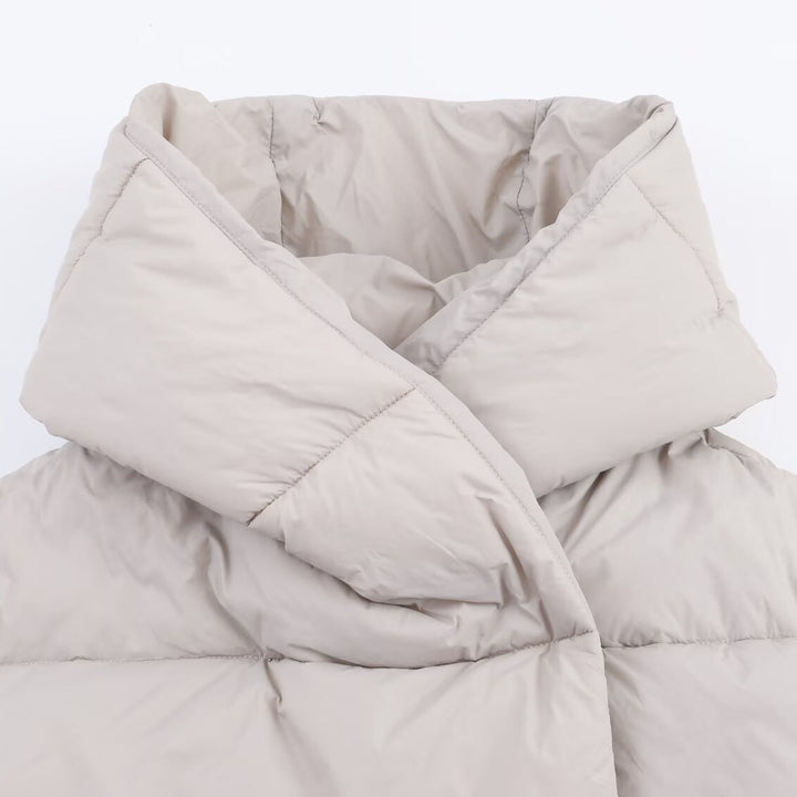 Dam Kort Skärning Oversized Quiltad Jacka med Hög Wrap Krage och Vadderad Foder