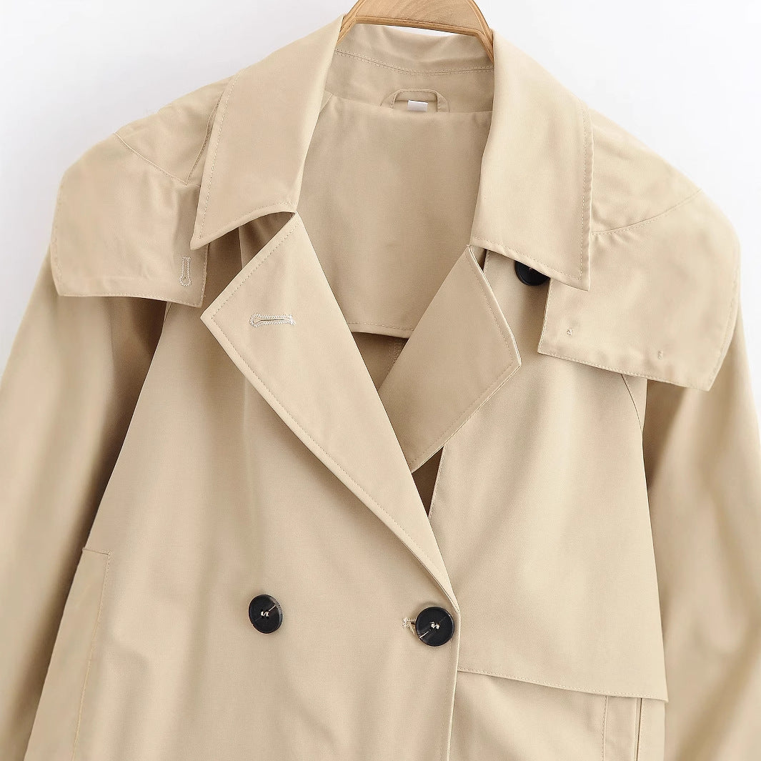 Dam 10+ Kort Skärning Trench Blouson med Double-Breasted Knapp Knäppning och Shoulder Patch