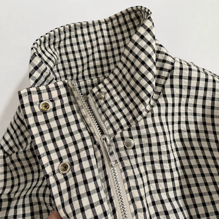 Dam oversize kort jacka med ståkrage och Vichy rutig