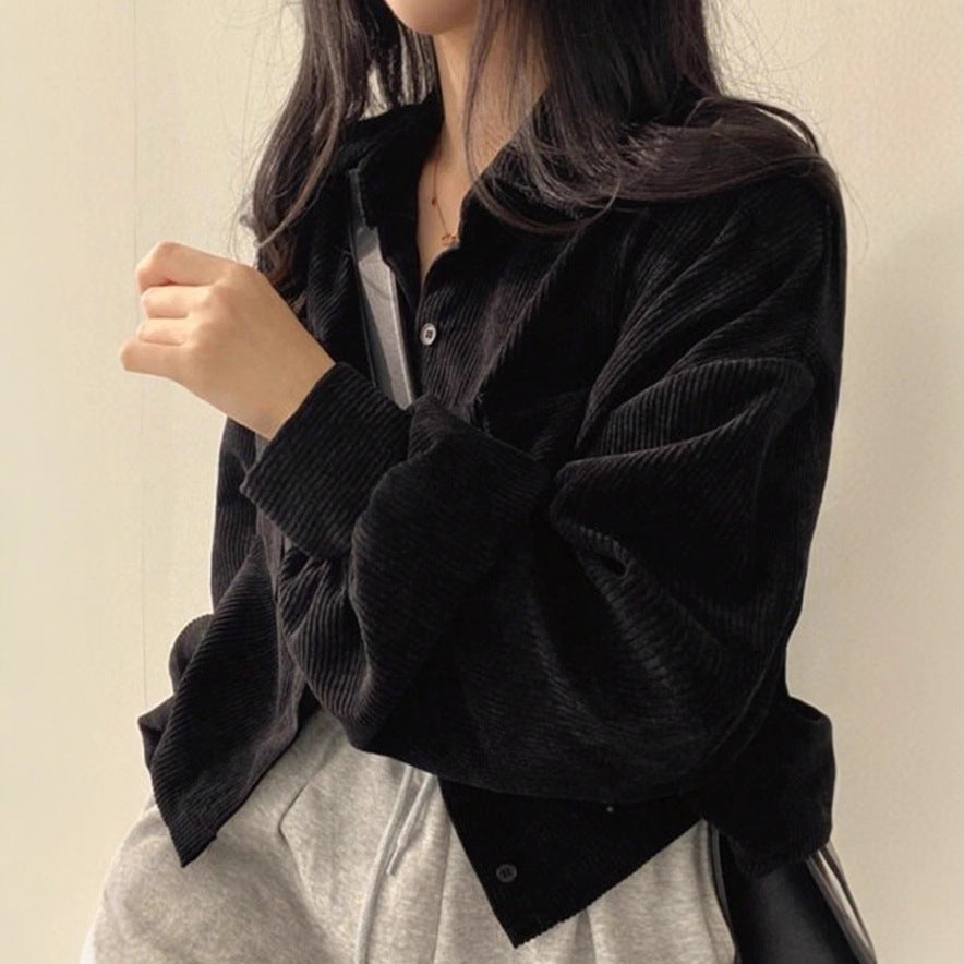 Dam cropped manchester jacka med oversized ärmar och bröstfickor