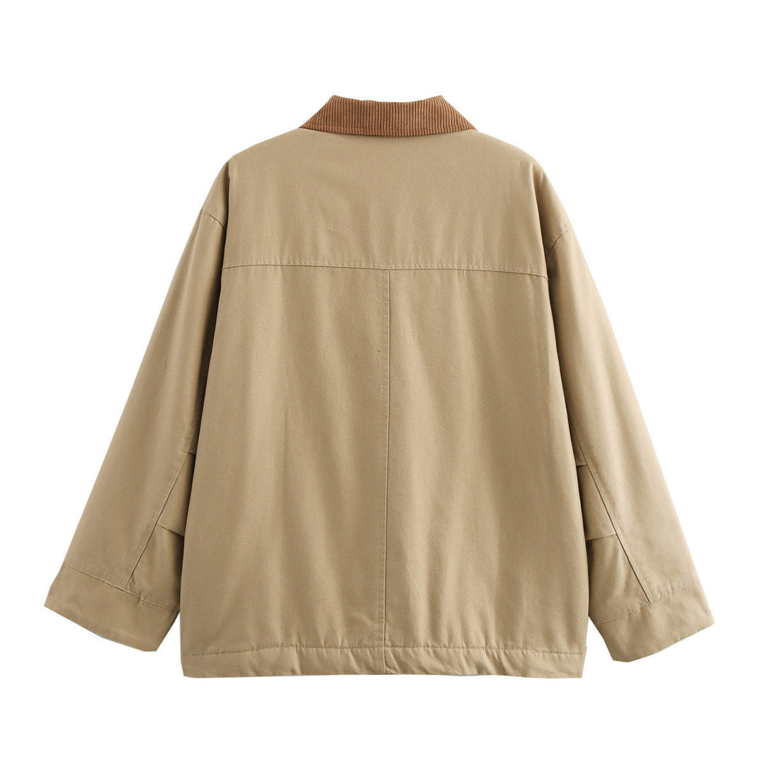 Dam oversized utility jacka med manchester krage, påsydda fickor och button closure