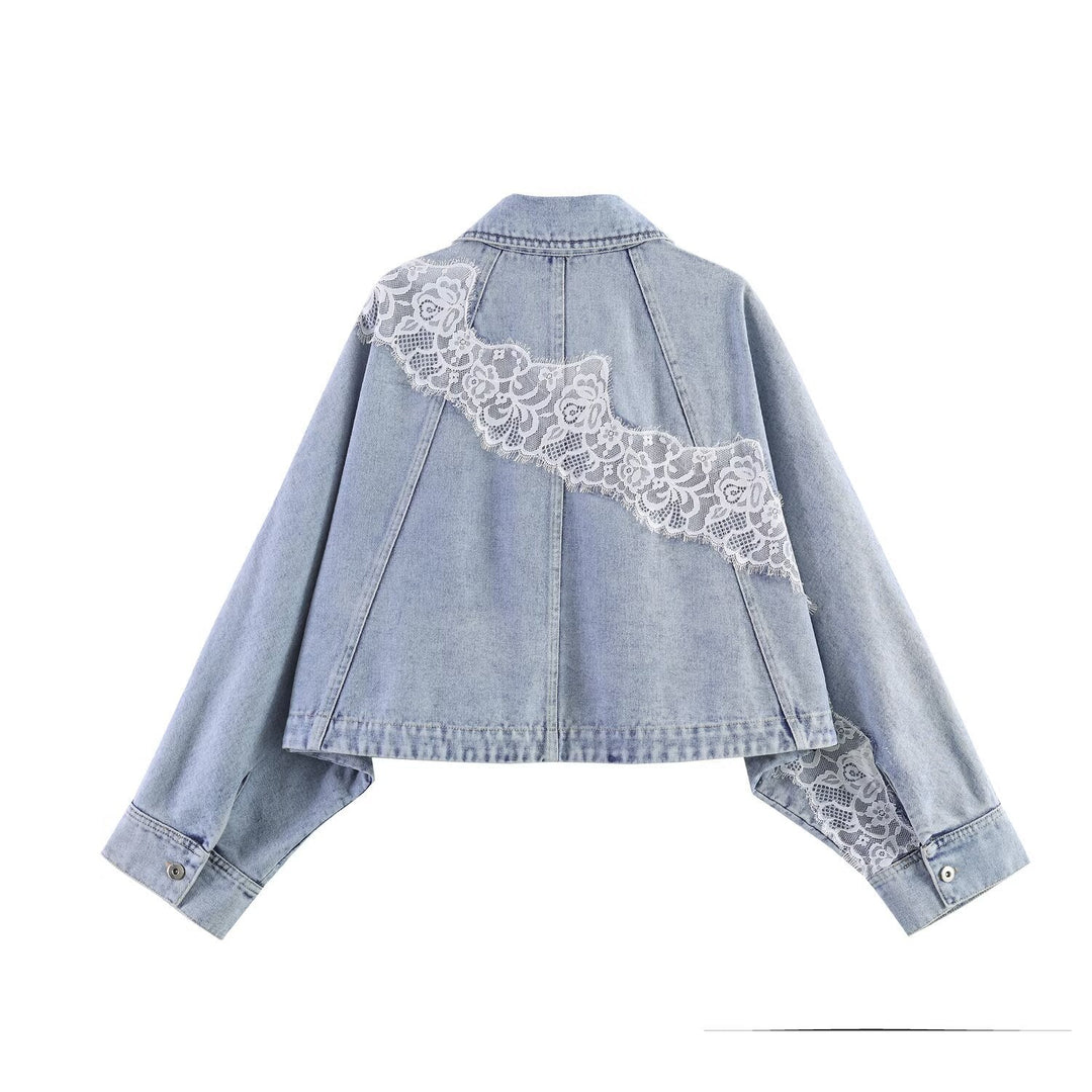 Dam Kort Skärning Denimjacka med Lace Appliqué och Oversize Kimono Ärmar