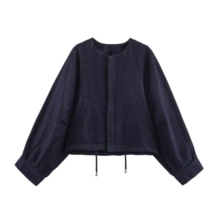 Dam Oversize Kort Denimjacka med Drawstring, Raglan Ärmar, och Dold Knapp Knäppning