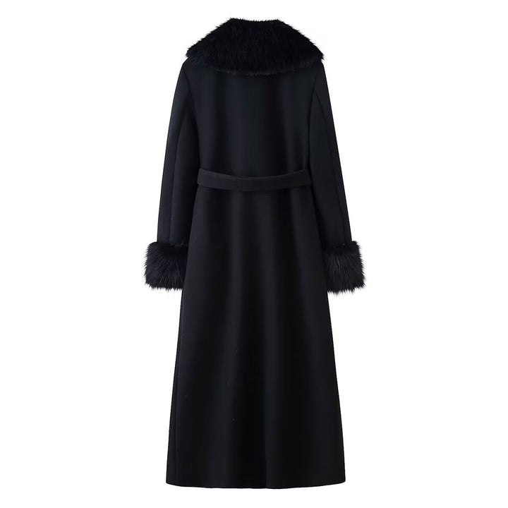 Dam elegant ull kappa med stor Faux Fur krage och knytband