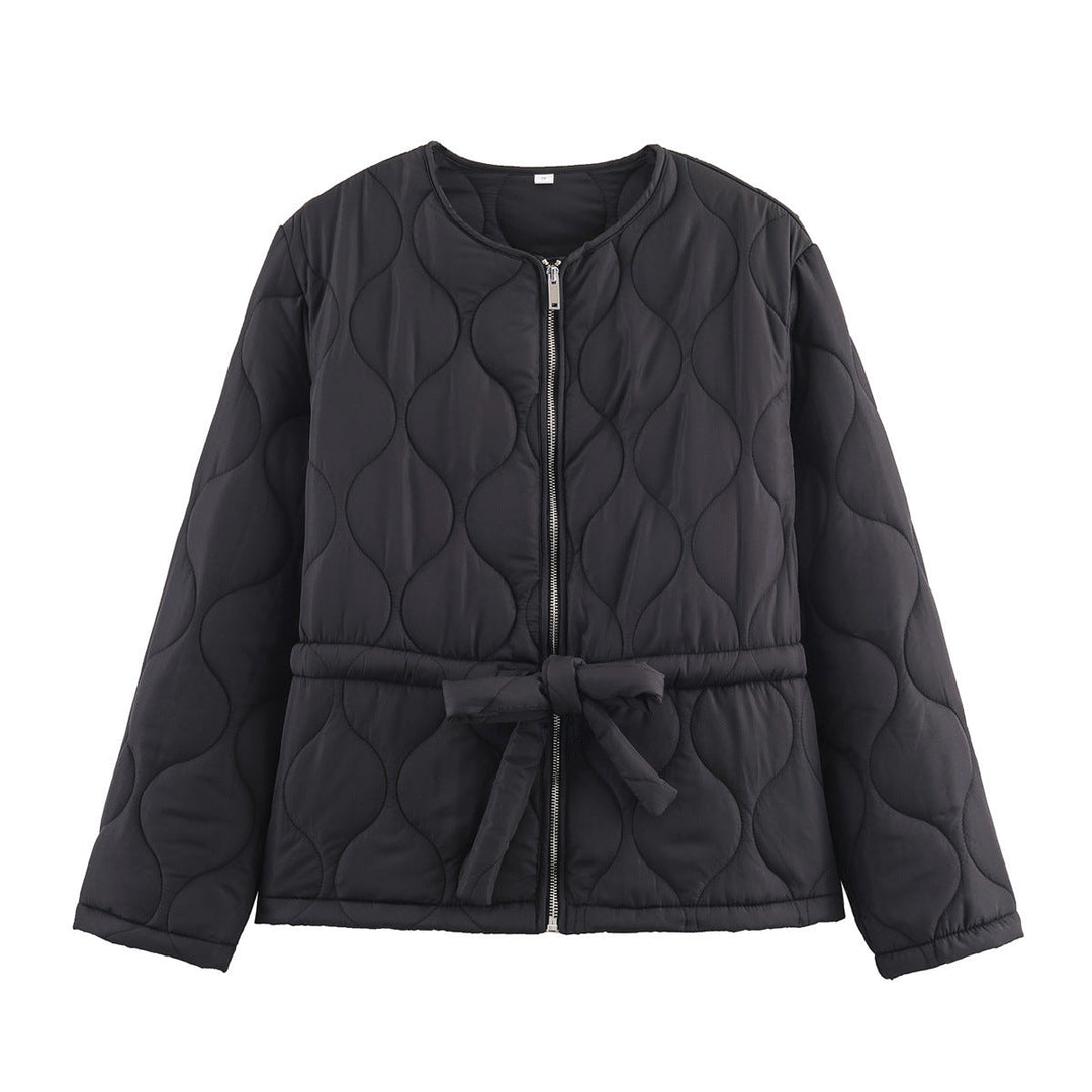 Dam non-quiltad kort jacka med round neckline, full-length dragkedja och midjebälte