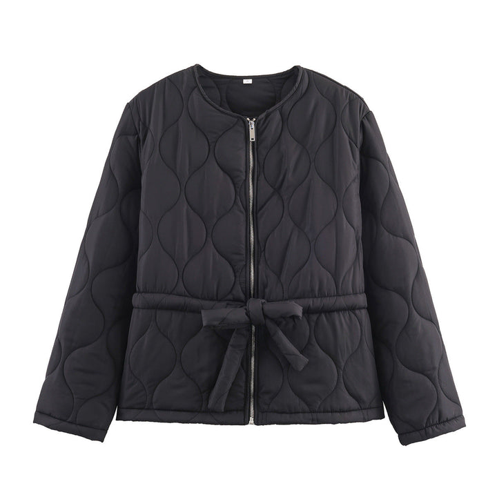 Dam non-quiltad kort jacka med round neckline, full-length dragkedja och midjebälte