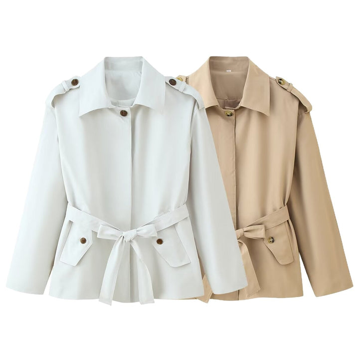 Dam Kort Trenchcoat med Midjebälte, Axel Flaps, och Utanpåfickor