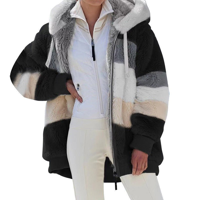 Dam mysig oversized faux pälsjacka med huva, block stripes och ribbstickade muddar